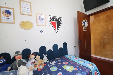 Casa à venda com 240m², 4 quartos e 4 vagasCasa 2 - Quarto 2