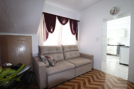 Casa à venda com 240m², 4 quartos e 4 vagasCasa 1 - Sala