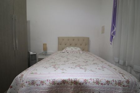 Casa à venda com 240m², 4 quartos e 4 vagasCasa 1 - Quarto