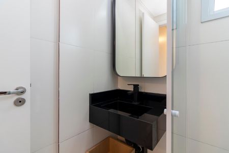 Apartamento para alugar com 47m², 2 quartos e 1 vaga Apartamento para alugar com 47m², 2 quartos e 1 vagaBanheiro