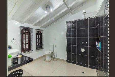 Casa à venda com 450m², 5 quartos e 4 vagas