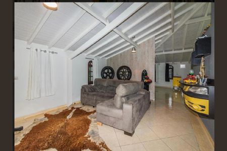 Casa à venda com 450m², 5 quartos e 4 vagas