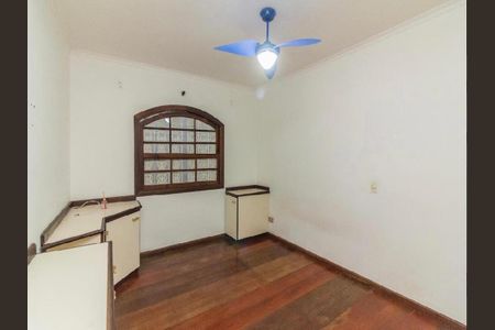 Casa à venda com 450m², 5 quartos e 4 vagas