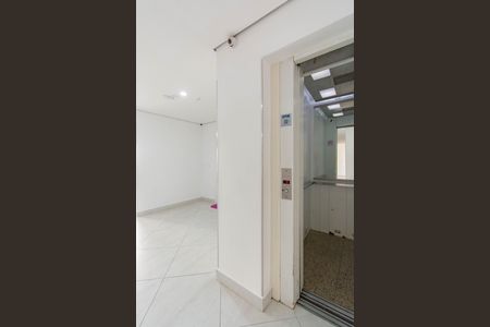 Apartamento à venda com 50m², 2 quartos e 1 vagaCorredor