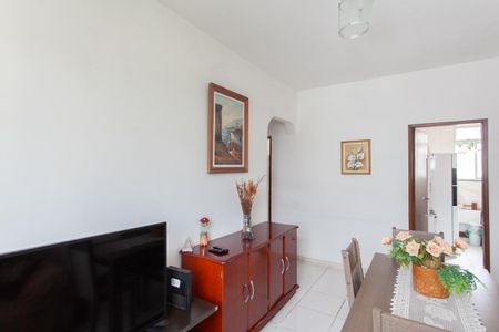 Apartamento à venda com 68m², 3 quartos e 1 vaga Apartamento à venda com 68m², 3 quartos e 1 vagaSala