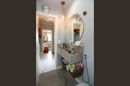 Apartamento à venda com 196m², 4 quartos e 3 vagasBanheiro Social 1