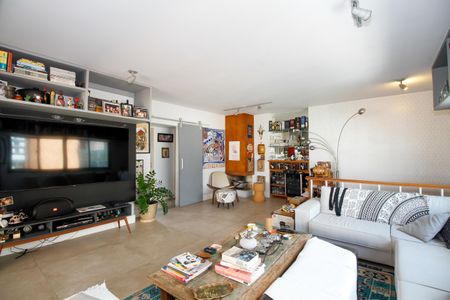 Apartamento à venda com 196m², 4 quartos e 3 vagasCobertura