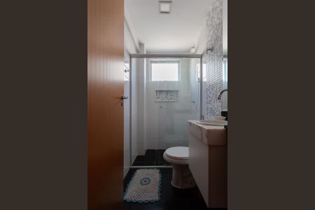 Apartamento à venda com 80m², 3 quartos e 2 vagas Apartamento à venda com 80m², 3 quartos e 2 vagasBanheiro Social