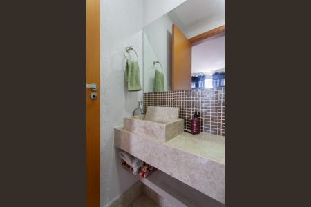 Apartamento à venda com 80m², 3 quartos e 2 vagas Apartamento à venda com 80m², 3 quartos e 2 vagasLavabo