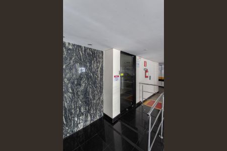 Apartamento à venda com 80m², 3 quartos e 2 vagas Apartamento à venda com 80m², 3 quartos e 2 vagasEntrada