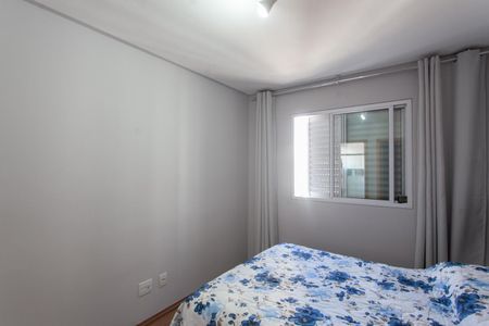 Apartamento à venda com 80m², 3 quartos e 2 vagas Apartamento à venda com 80m², 3 quartos e 2 vagasSuíte