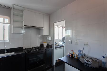 Apartamento à venda com 80m², 3 quartos e 2 vagas Apartamento à venda com 80m², 3 quartos e 2 vagasCozinha