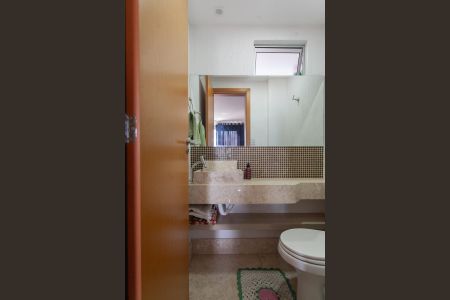 Apartamento à venda com 80m², 3 quartos e 2 vagas Apartamento à venda com 80m², 3 quartos e 2 vagasLavabo