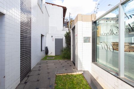 Apartamento à venda com 80m², 3 quartos e 2 vagas Apartamento à venda com 80m², 3 quartos e 2 vagasEntrada