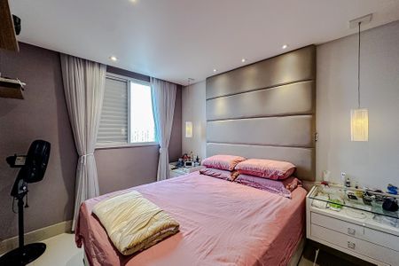 Apartamento à venda com 75m², 2 quartos e 2 vagasQuarto 1 - Suíte