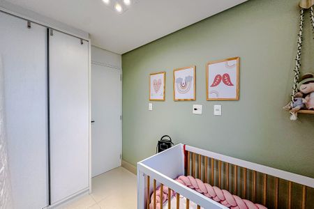 Apartamento à venda com 75m², 2 quartos e 2 vagasQuarto 2