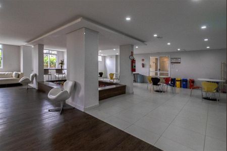 Apartamento à venda com 53m², 2 quartos e 1 vaga Apartamento à venda com 53m², 2 quartos e 1 vagaÁrea comum - salão de festas infantil