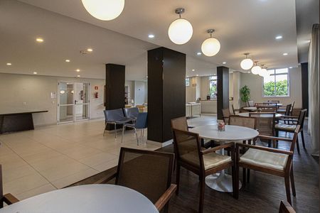 Apartamento à venda com 53m², 2 quartos e 1 vaga Apartamento à venda com 53m², 2 quartos e 1 vagaÁrea comum - salão de festas