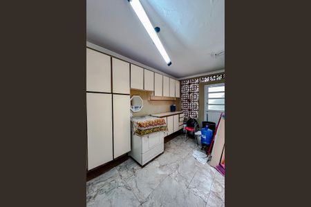 Casa à venda com 290m², 3 quartos e 3 vagasÁrea de Serviço