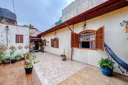 Casa à venda com 290m², 3 quartos e 3 vagasÁrea externa