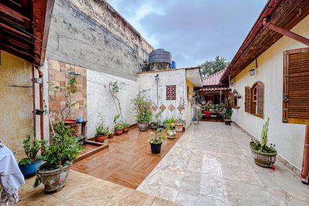 Casa à venda com 290m², 3 quartos e 3 vagasÁrea externa