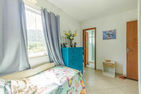 Casa de condomínio à venda com 250m², 3 quartos e 2 vagasSuíte 3