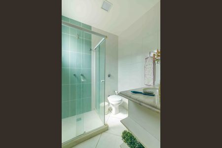 Casa de condomínio à venda com 250m², 3 quartos e 2 vagasBanheiro da Suíte 3