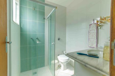 Casa de condomínio à venda com 250m², 3 quartos e 2 vagasBanheiro da Suíte 3