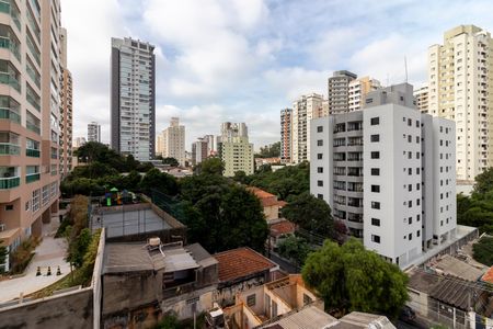 Apartamento à venda com 69m², 2 quartos e 2 vagas Apartamento à venda com 69m², 2 quartos e 2 vagasVaranda da Sala - Vista