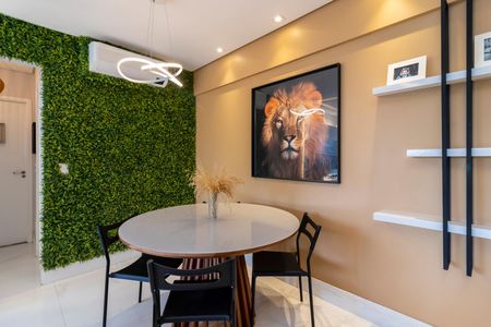 Apartamento à venda com 69m², 2 quartos e 2 vagas Apartamento à venda com 69m², 2 quartos e 2 vagasSala de Jantar