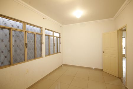 Casa à venda com 370m², 4 quartos e 4 vagasquarto 3
