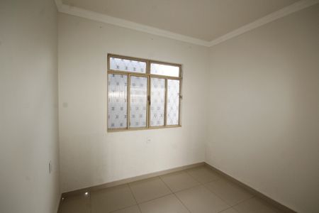 Casa à venda com 370m², 4 quartos e 4 vagasquarto 2