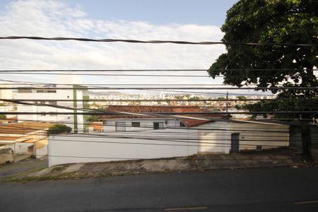 Casa à venda com 370m², 4 quartos e 4 vagasvista