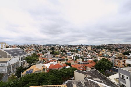 Apartamento à venda com 180m², 3 quartos e 2 vagasVista