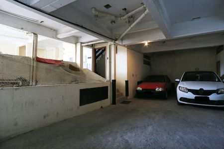 Apartamento à venda com 180m², 3 quartos e 2 vagasGaragem