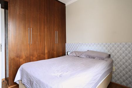 Apartamento à venda com 180m², 3 quartos e 2 vagasQuarto 2