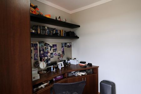 Apartamento à venda com 180m², 3 quartos e 2 vagasQuarto 3