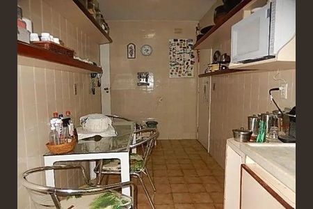 Apartamento à venda com 103m², 2 quartos e 1 vaga