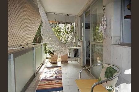 Apartamento à venda com 103m², 2 quartos e 1 vaga