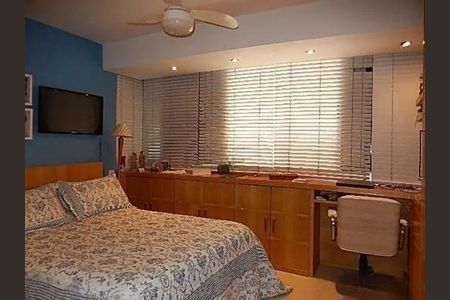 Apartamento à venda com 103m², 2 quartos e 1 vaga