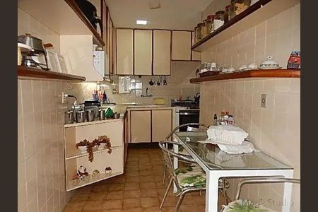 Apartamento à venda com 103m², 2 quartos e 1 vaga