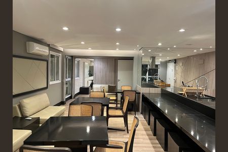 Apartamento à venda com 79m², 2 quartos e 1 vaga Apartamento à venda com 79m², 2 quartos e 1 vagaÁrea comum - Salão de festas