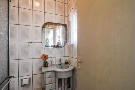 Casa para alugar com 250m², 2 quartos e 2 vagas Casa para alugar com 250m², 2 quartos e 2 vagasBanheiro de serviço