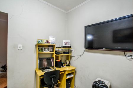 Casa para alugar com 250m², 2 quartos e 2 vagas Casa para alugar com 250m², 2 quartos e 2 vagasSala de TV