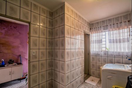 Casa para alugar com 250m², 2 quartos e 2 vagas Casa para alugar com 250m², 2 quartos e 2 vagasÁrea de Serviço