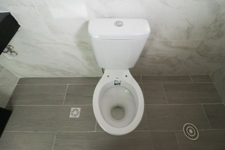 Apartamento à venda com 30m², 0 quarto e sem vaga Apartamento à venda com 30m², 0 quarto e sem vagaBanheiro