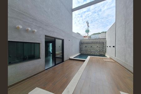 Studio à venda com 26m², 1 quarto e sem vaga Studio à venda com 26m², 1 quarto e sem vagaÁrea comum - Piscina