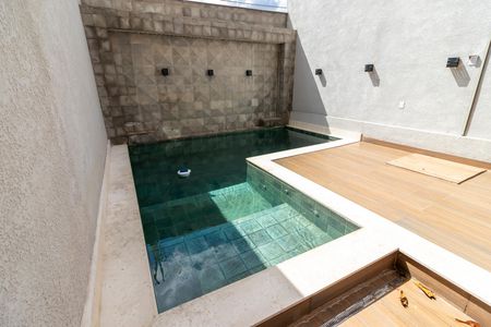 Apartamento para alugar com 28m², 1 quarto e sem vagaÁrea comum - Piscina