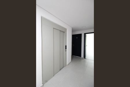 Apartamento à venda com 51m², 1 quarto e sem vaga Apartamento à venda com 51m², 1 quarto e sem vagaElevador
