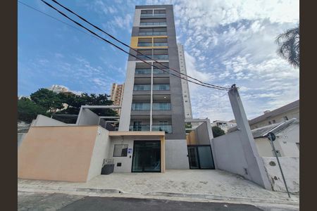 Studio à venda com 25m², 1 quarto e sem vaga Studio à venda com 25m², 1 quarto e sem vagaFachada + Plaquinha